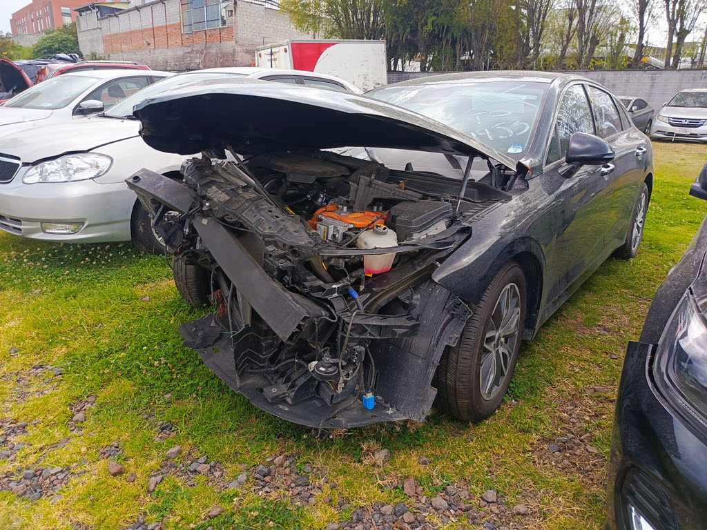 KIA OPTIMA AC 2.0 4P 4X2 TA HYBRID