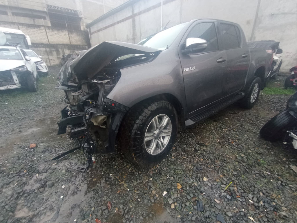TOYOTA HILUX 2.4 CD 4X4 TM DIÉSEL