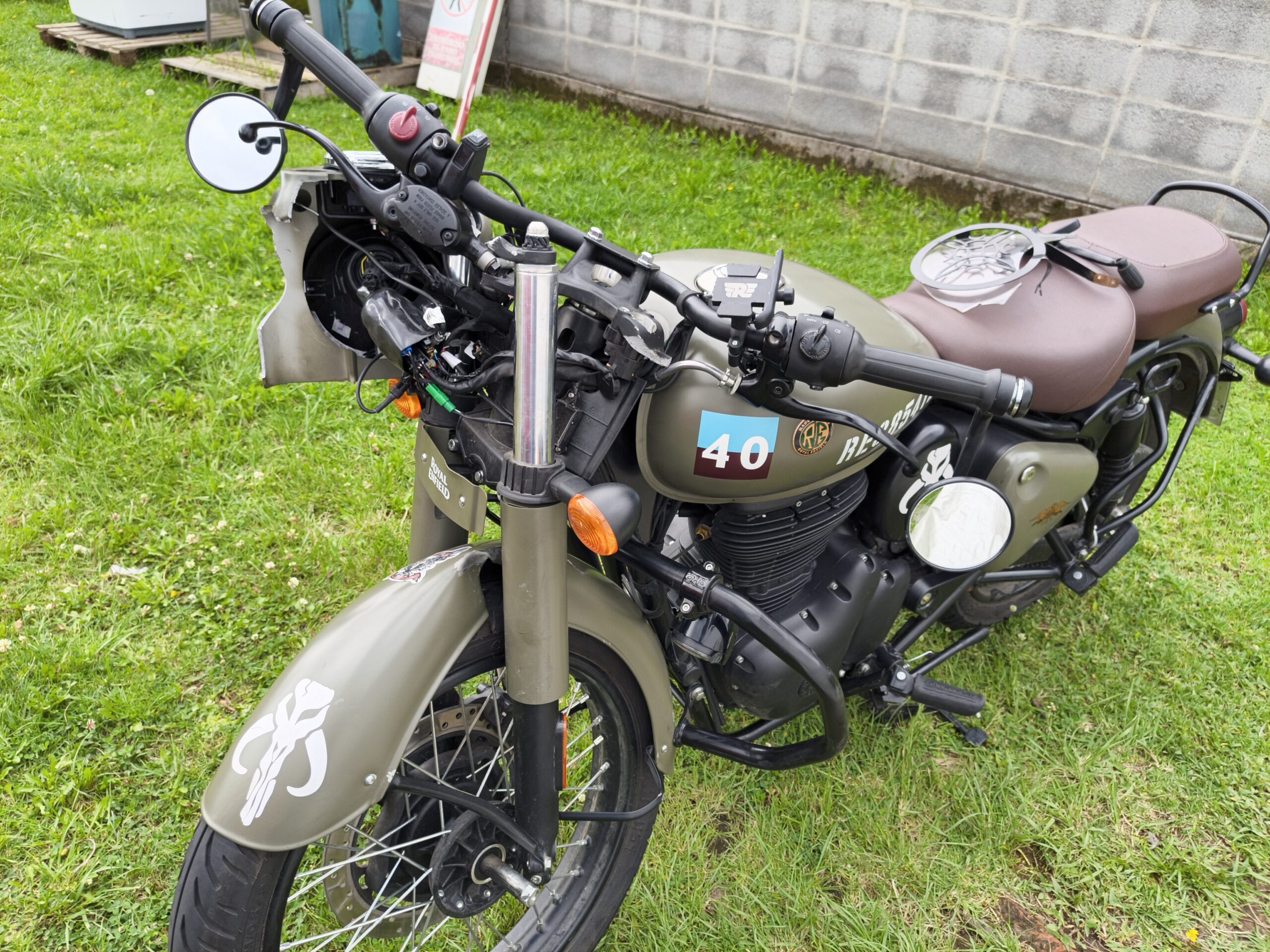 ROYAL ENFIELD CLASSIC 350
