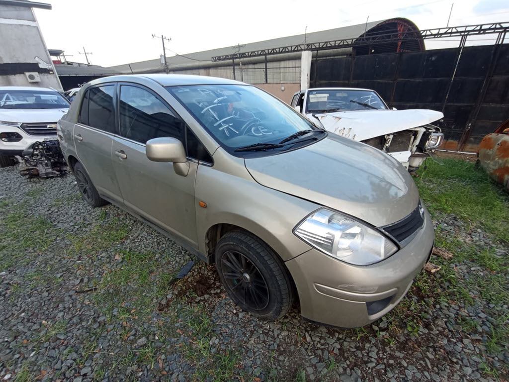 NISSAN TIIDA 1.6 L T/M HB