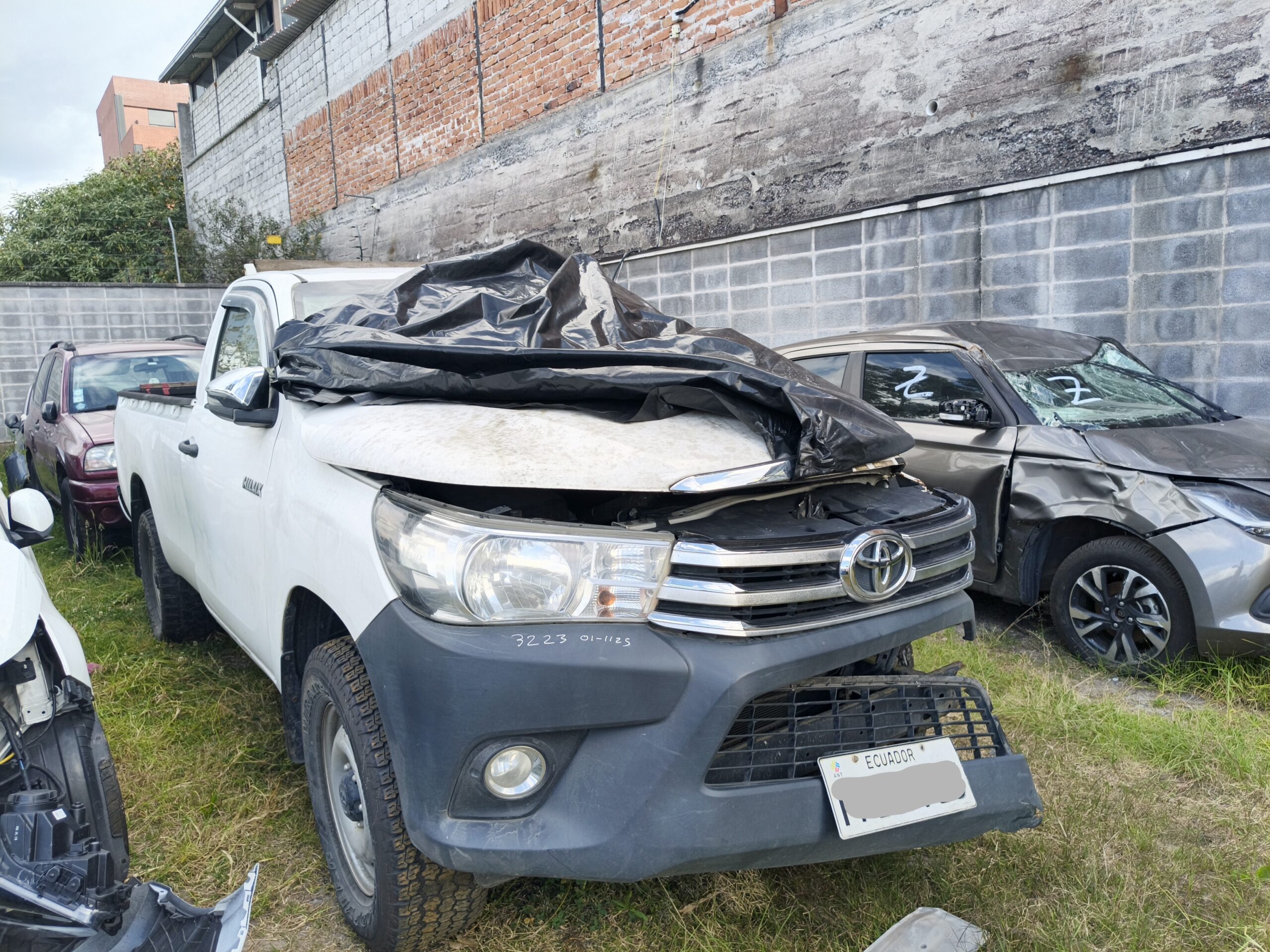 TOYOTA  NEW HILUX 2.7 CS 4X4 TM